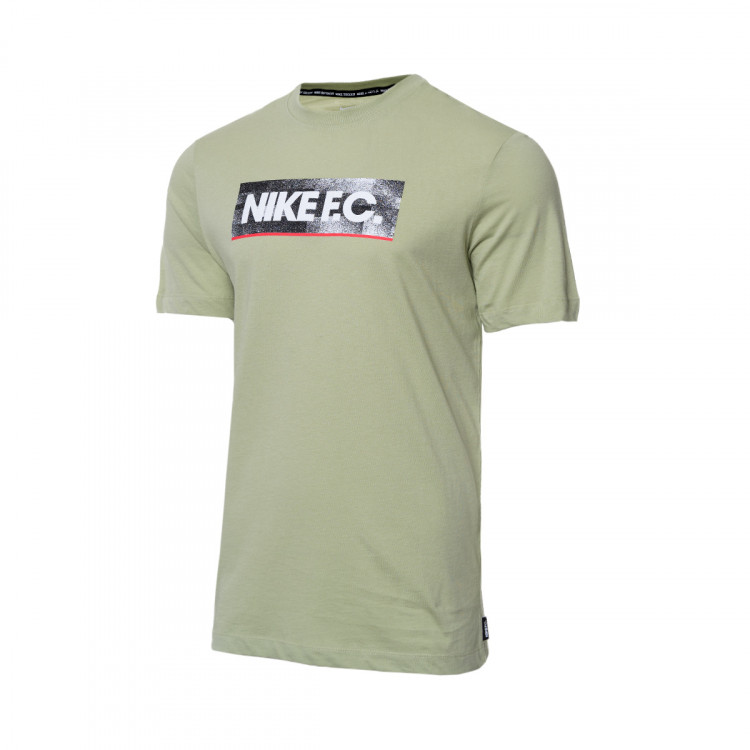 camiseta-nike-nsw-nike-fc-seasonal-block-verde-0.jpg