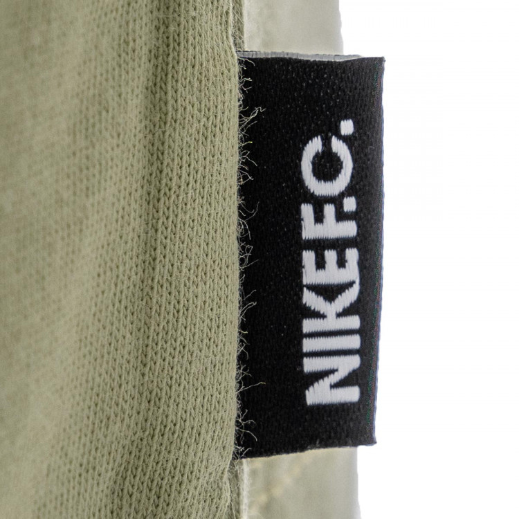 camiseta-nike-nsw-nike-fc-seasonal-block-verde-2.jpg