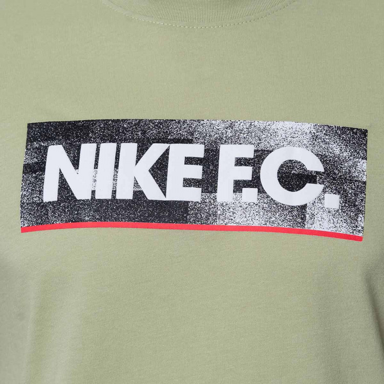 camiseta-nike-nsw-nike-fc-seasonal-block-verde-3.jpg