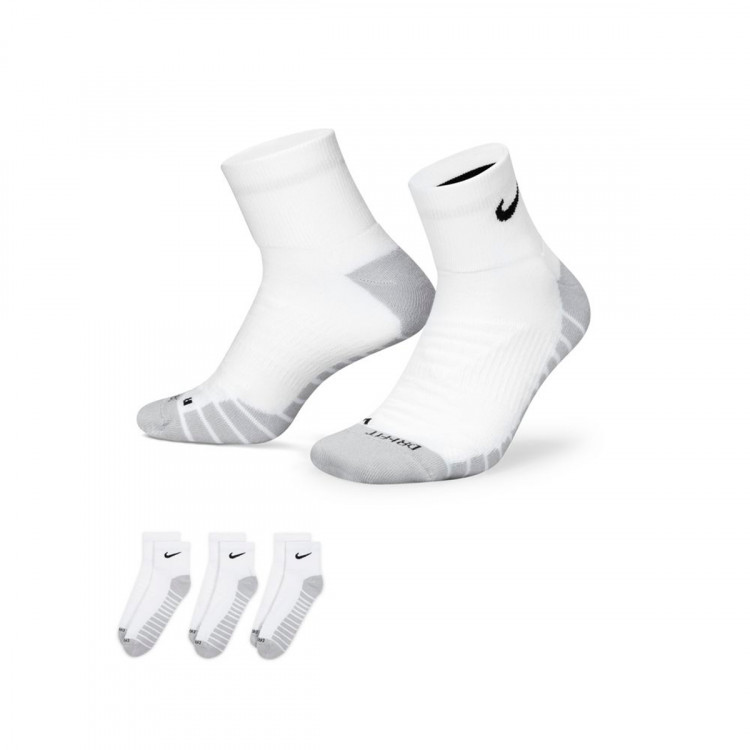 calcetines-nike-everyday-max-cushioned-3-pares-white-wolf-grey-black-0.jpg