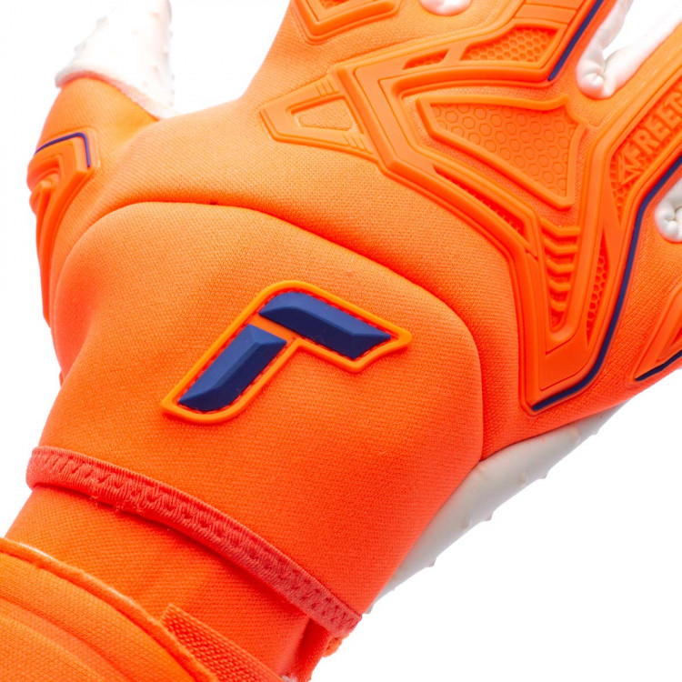 guante-reusch-attrakt-freegel-speedbump-ortho-tec-naranja-4.jpg