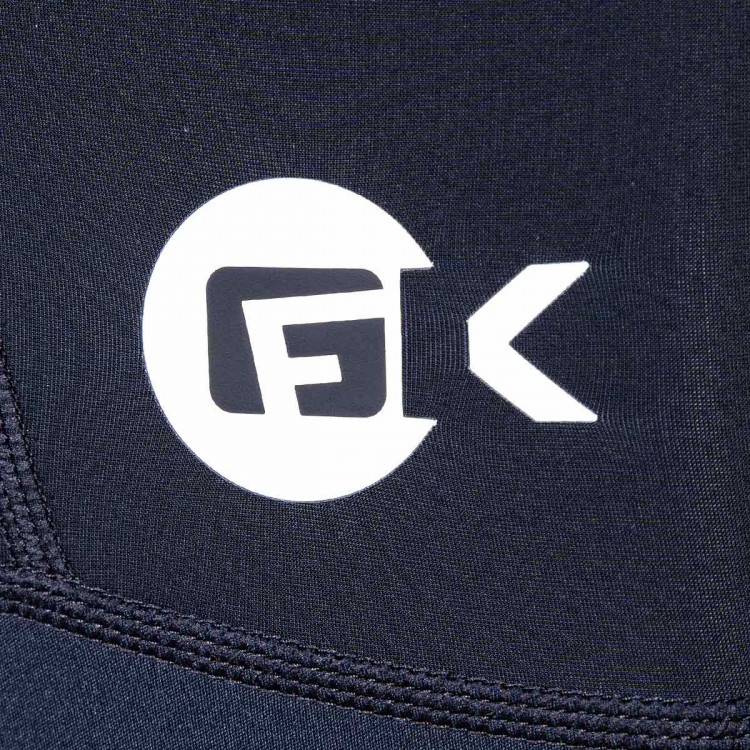malla-g-form-goalkeeper-impact-baselayer-negro-3.jpg