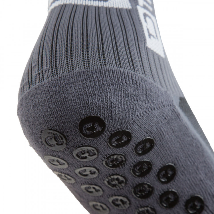 calcetines-tapedesign-grip-gris-oscuro-4