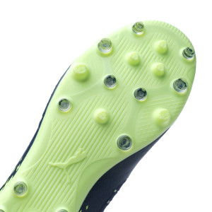 OUTSOLE-3