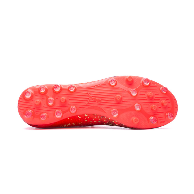 bota-puma-ultra-pro-mg-fiery-coral-fizzy-light-puma-black-3.jpg