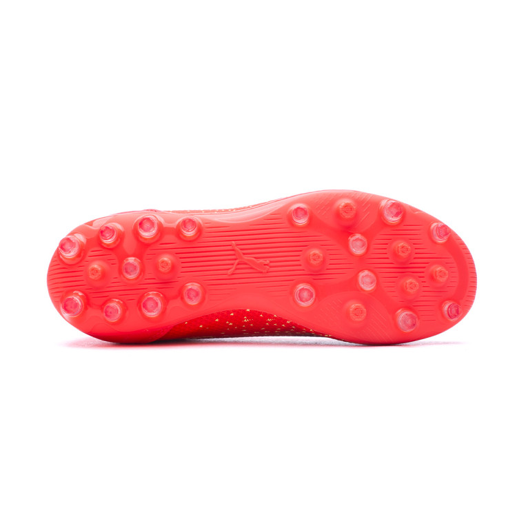 bota-puma-ultra-match-ll-mg-nino-fiery-coral-fizzy-light-puma-black-3.jpg