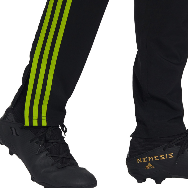 pantalon-largo-adidas-manchester-united-fc-pre-match-2022-2023-black-4.jpg