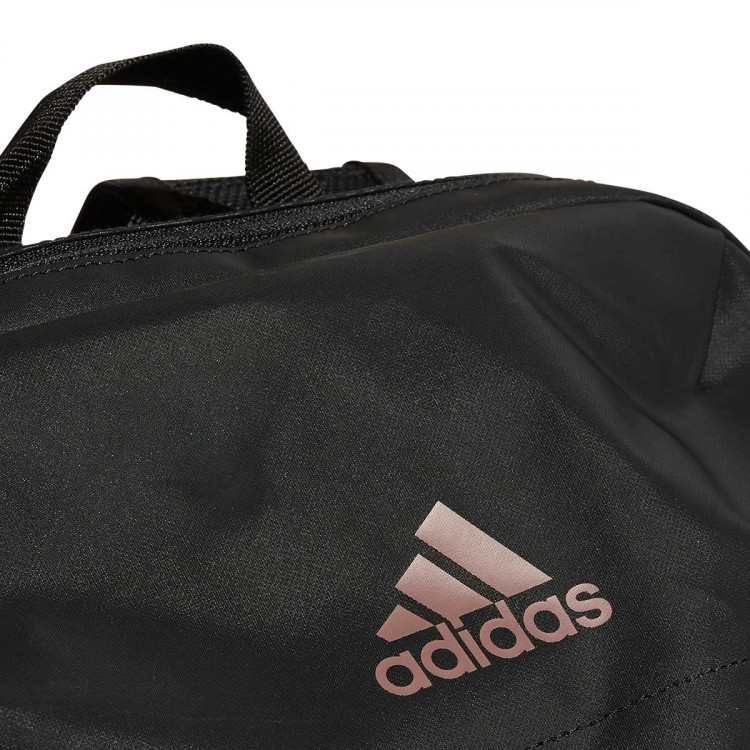 mochila-adidas-real-madrid-cf-2022-2023-black-wonder-oxide-4.jpg