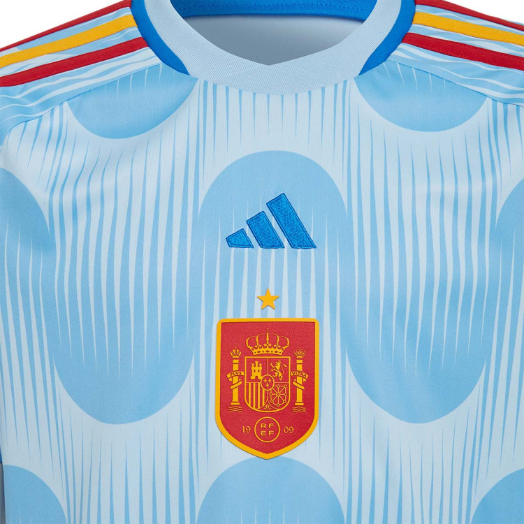 conjunto-adidas-espana-segunda-equipacion-mundial-qatar-2022-nino-glow-blue-glory-blue-bottom-glory-blue-2.jpg