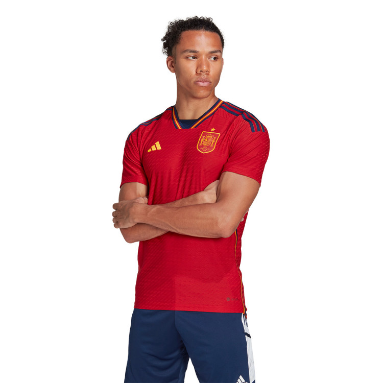 camiseta-adidas-espana-primera-equipacion-authentic-mundial-qatar-2022-power-red-navy-blue-2.jpg