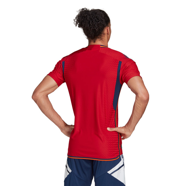 camiseta-adidas-espana-primera-equipacion-authentic-mundial-qatar-2022-power-red-navy-blue-3.jpg