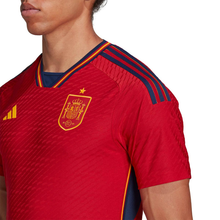 camiseta-adidas-espana-primera-equipacion-authentic-mundial-qatar-2022-power-red-navy-blue-4