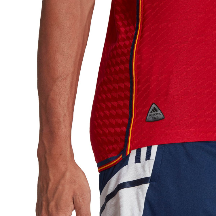 camiseta-adidas-espana-primera-equipacion-authentic-mundial-qatar-2022-power-red-navy-blue-5