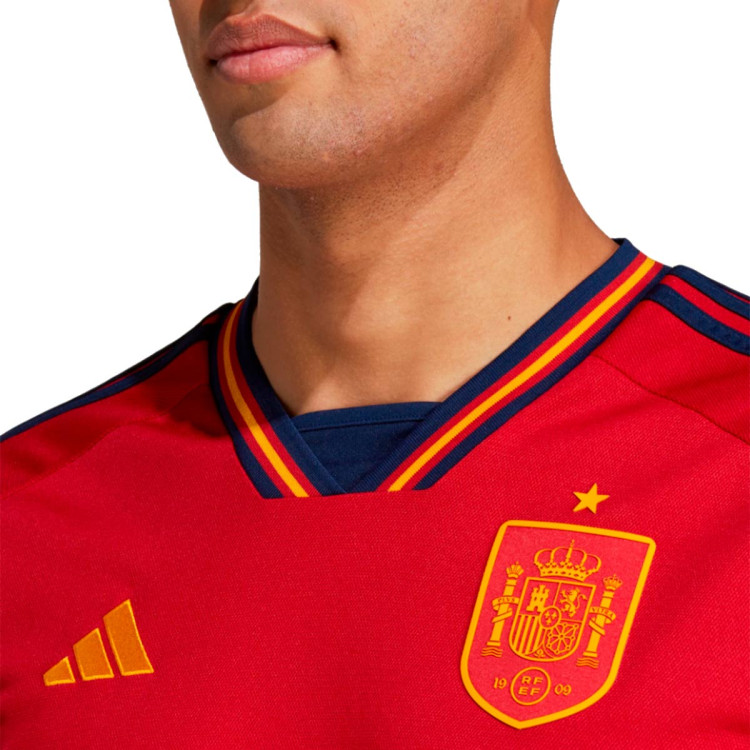 camiseta-adidas-espana-primera-equipacion-world-cup-2022-power-red-navy-blue-4.jpg
