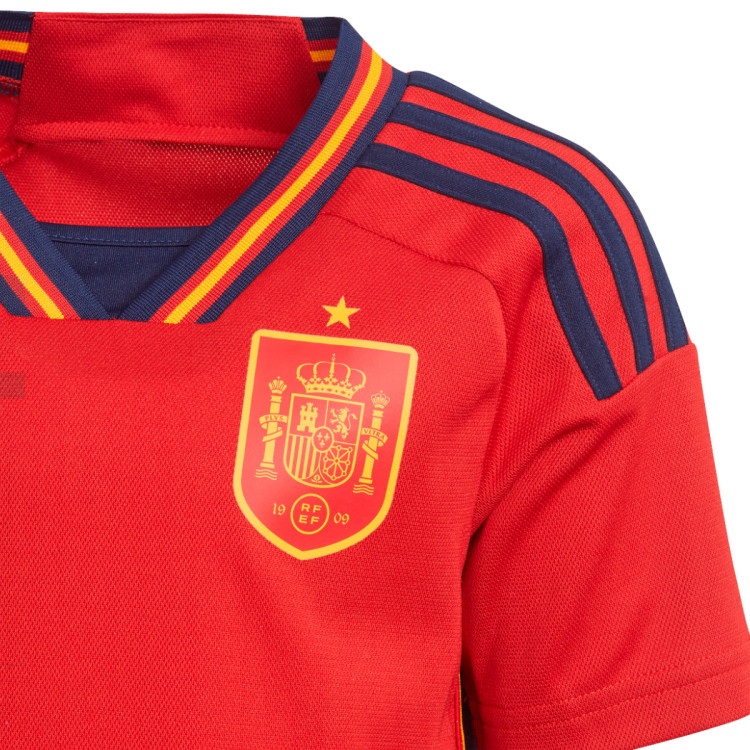conjunto-adidas-espana-primera-equipacion-mundial-qatar-2022-nino-power-red-navy-blue-bottom-1.JPG