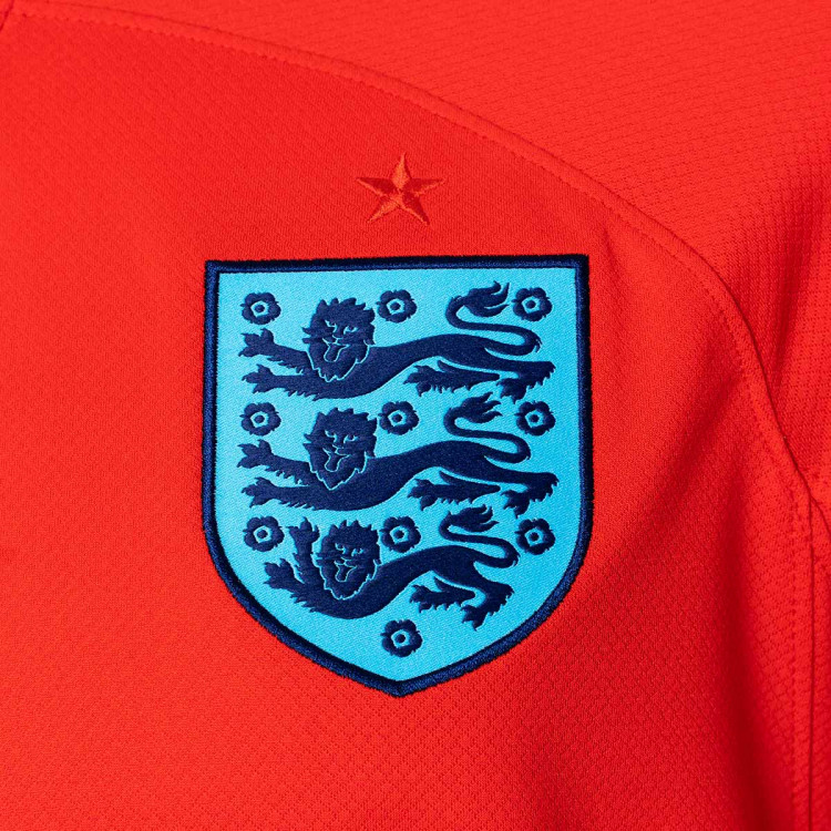 camiseta-nike-inglaterra-segunda-equipacion-stadium-world-cup-2022-challenge-red-blue-void-2