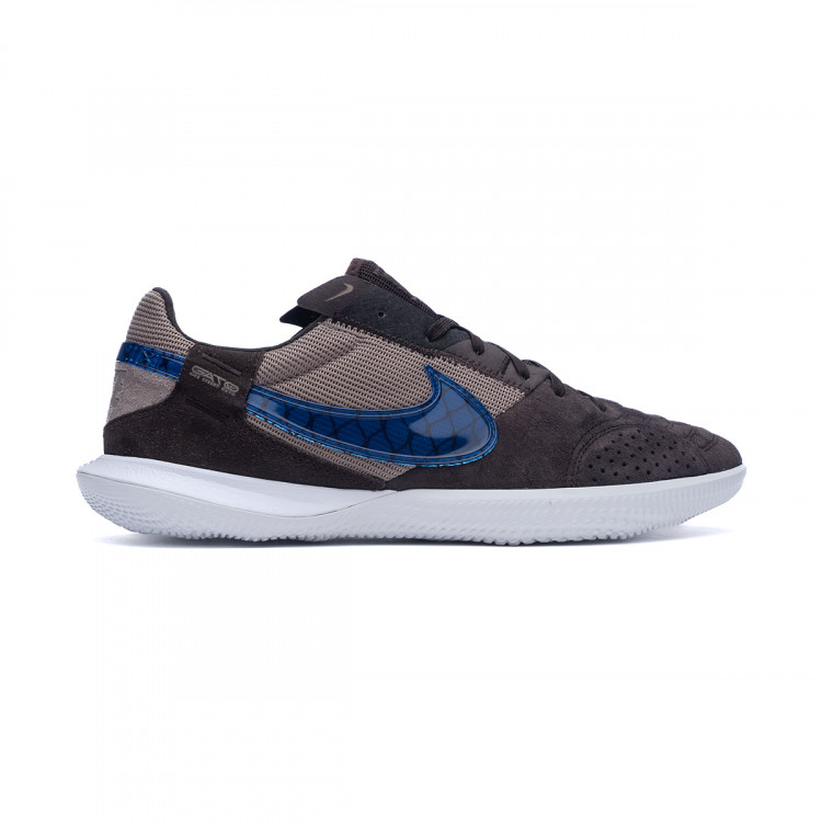 zapatilla-nike-street-gato-marron-1