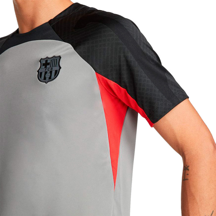 camiseta-nike-fc-barcelona-training-2022-2023-dark-steel-grey-black-2.jpg