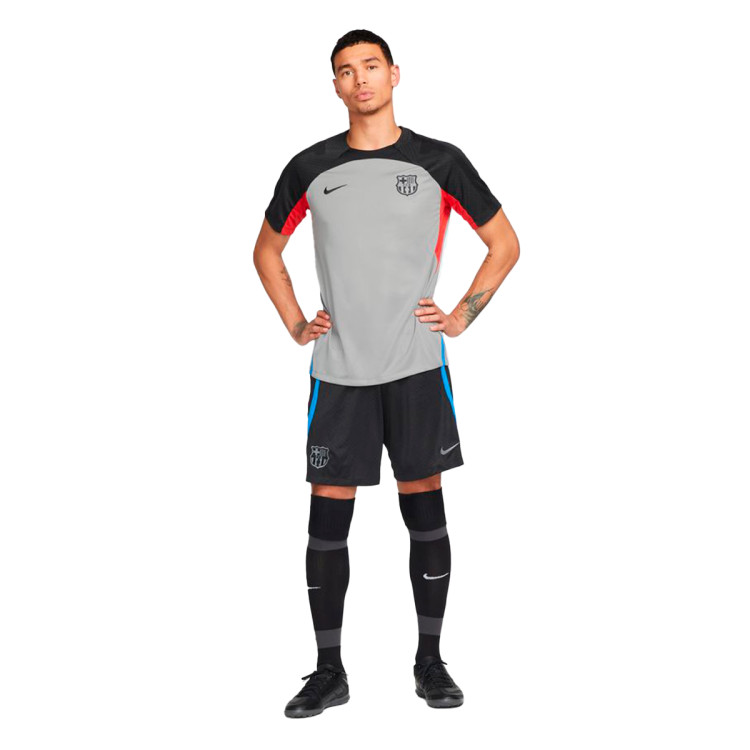 camiseta-nike-fc-barcelona-training-2022-2023-dark-steel-grey-black-4.jpg