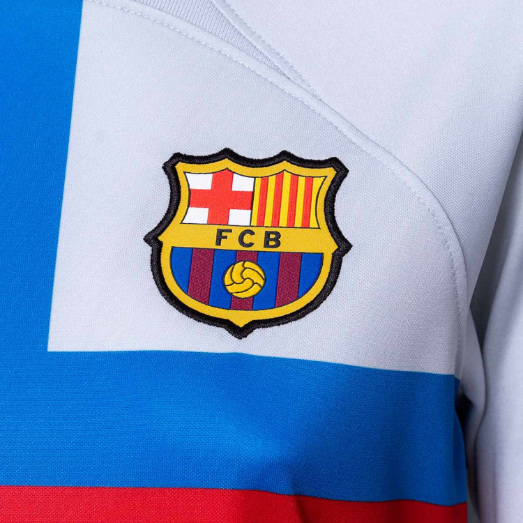 camiseta-nike-fc-barcelona-tercera-equipacion-stadium-2022-2023-mujer-sky-grey-2.jpg