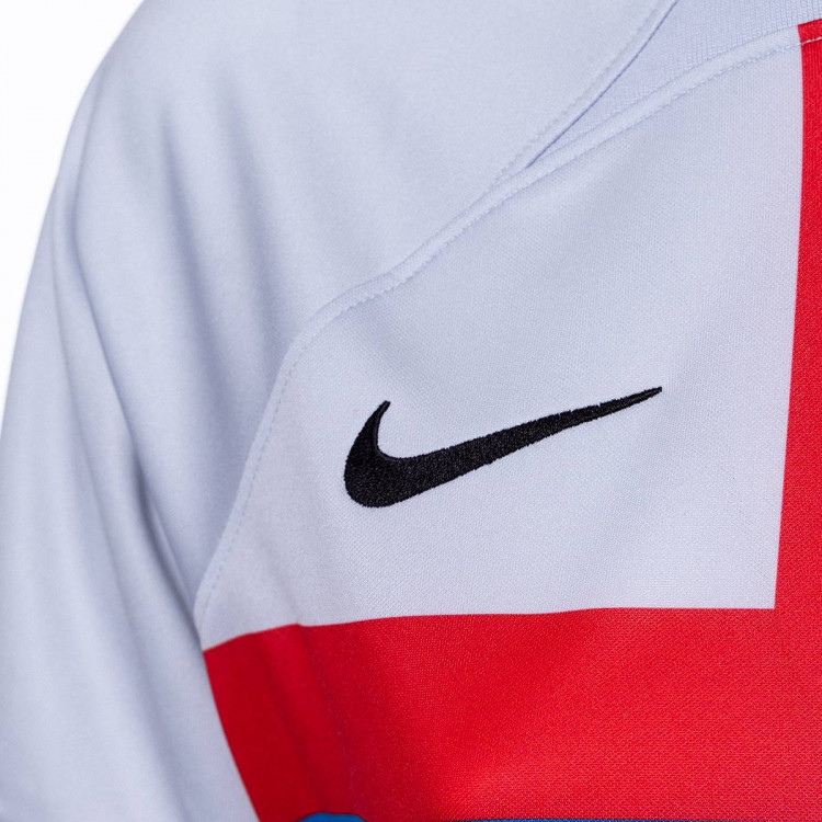 camiseta-nike-fc-barcelona-tercera-equipacion-stadium-2022-2023-mujer-sky-grey-3.jpg
