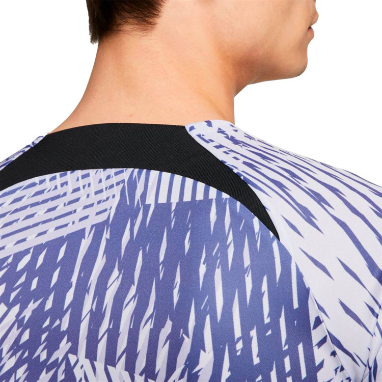 camiseta-nike-liverpool-fc-pre-match-2022-2023-pure-violet-purple-dawn-dark-purple-dust-3.jpg
