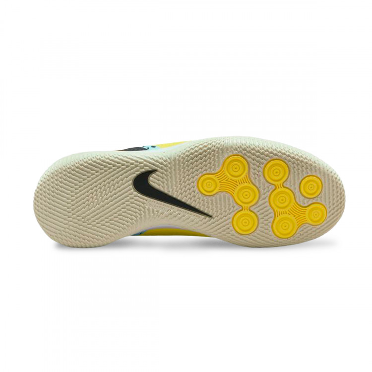 zapatilla-nike-phantom-gt2-academy-ic-nino-glacier-ice-black-yellow-strike-3.jpg