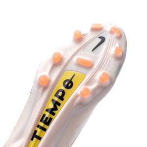 OUTSOLE-2
