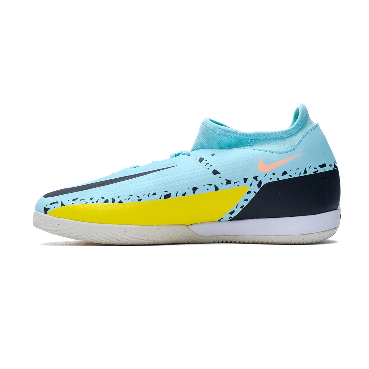 Hypervenom phantom 2 sales indoor