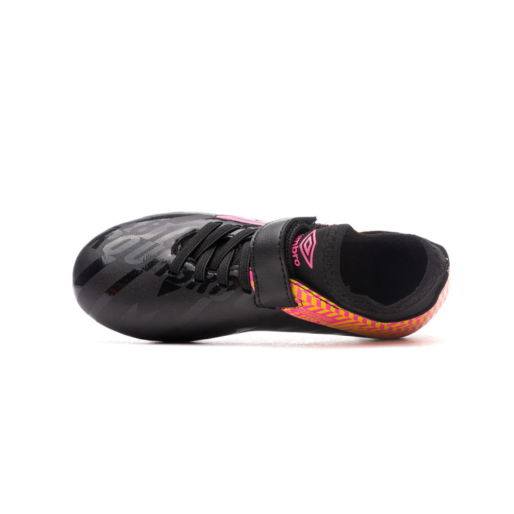 bota-umbro-axis-ag-ve-jnr-negro-4.jpg