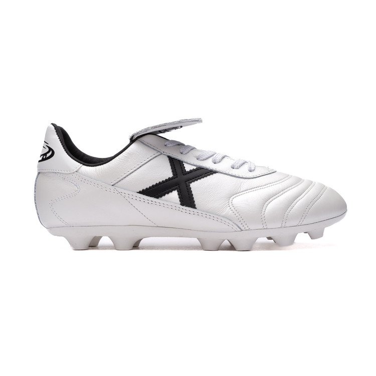 bota-munich-mundial-fg-blanco-1.jpg