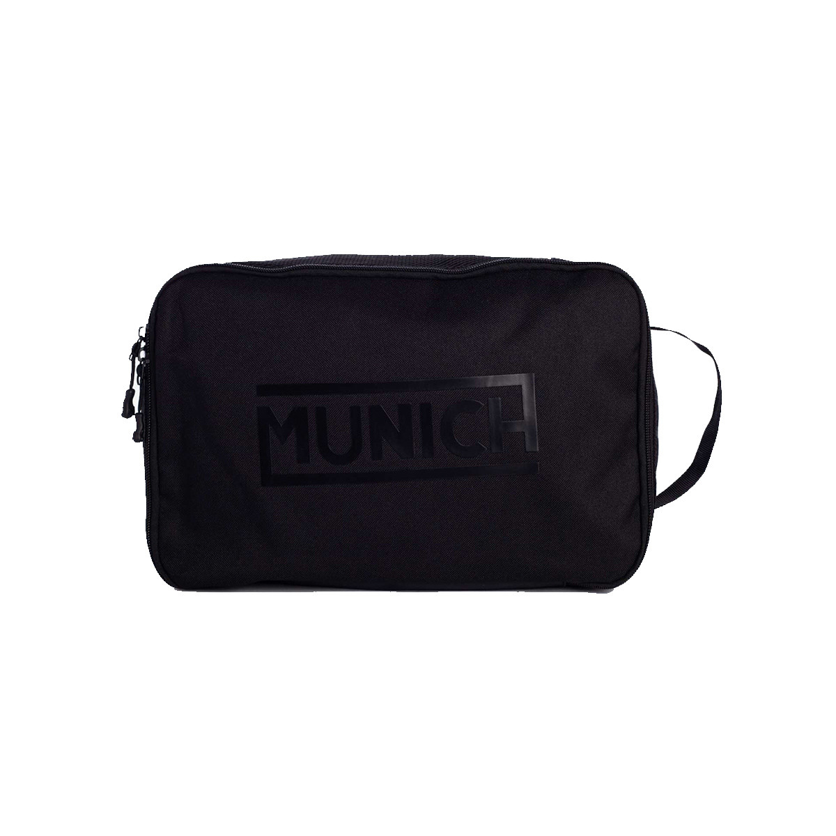 https://www.futbolemotion.com/imagesarticulos/174970/grandes/zapatillero-munich-footwear-bag-black-0.jpg