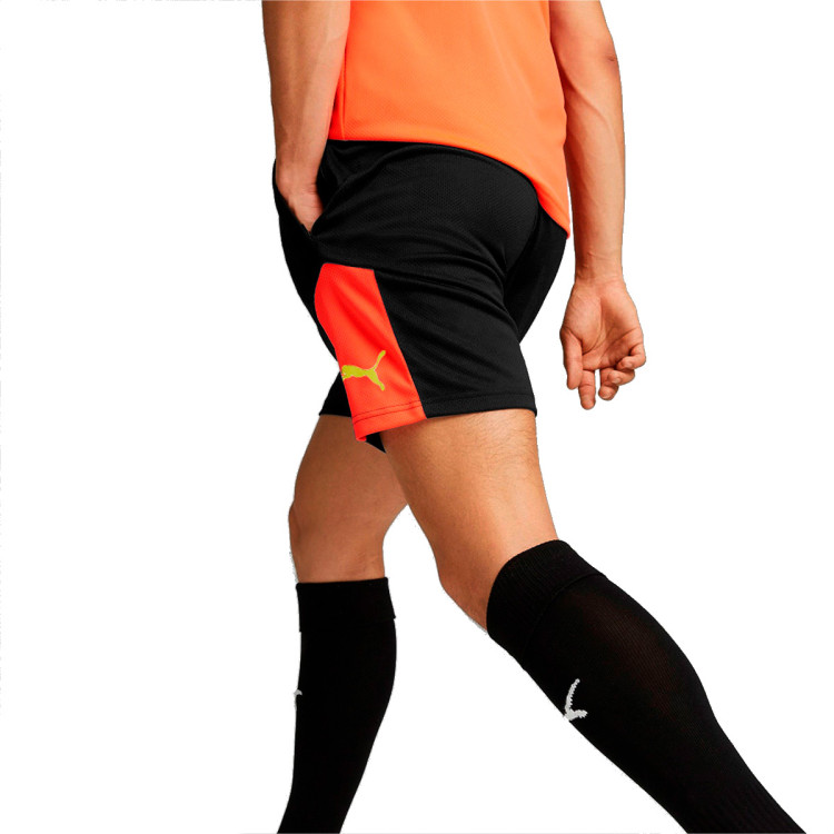 pantalon-corto-puma-individualfinal-training-shorts-puma-black-fiery-coral-3
