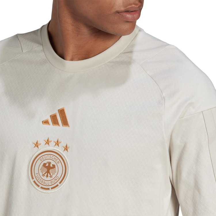 camiseta-adidas-alemania-fanswear-mundial-qatar-2022-alumina-3.jpg