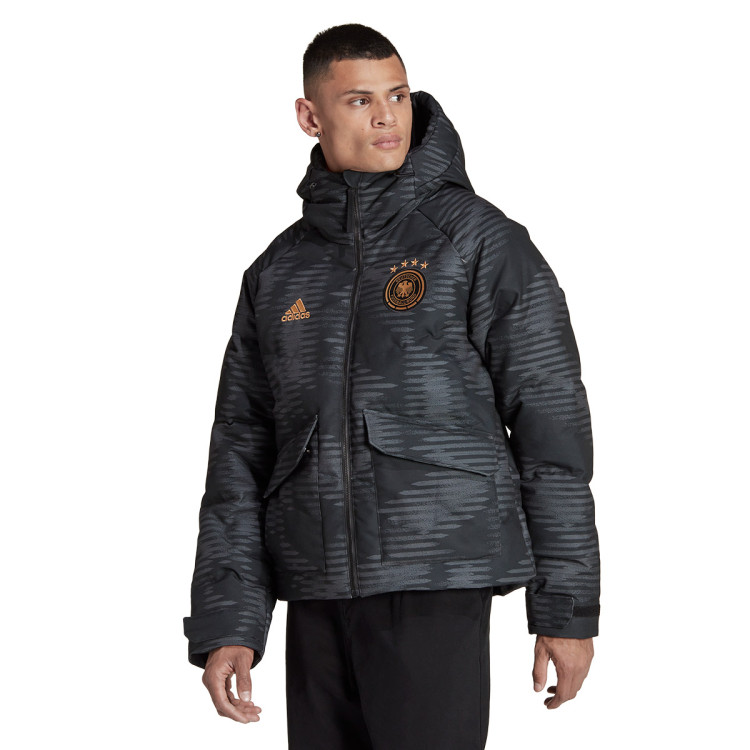 chaqueton-adidas-alemania-fanswear-mundial-qatar-2022-black-future-metallic-1.jpg