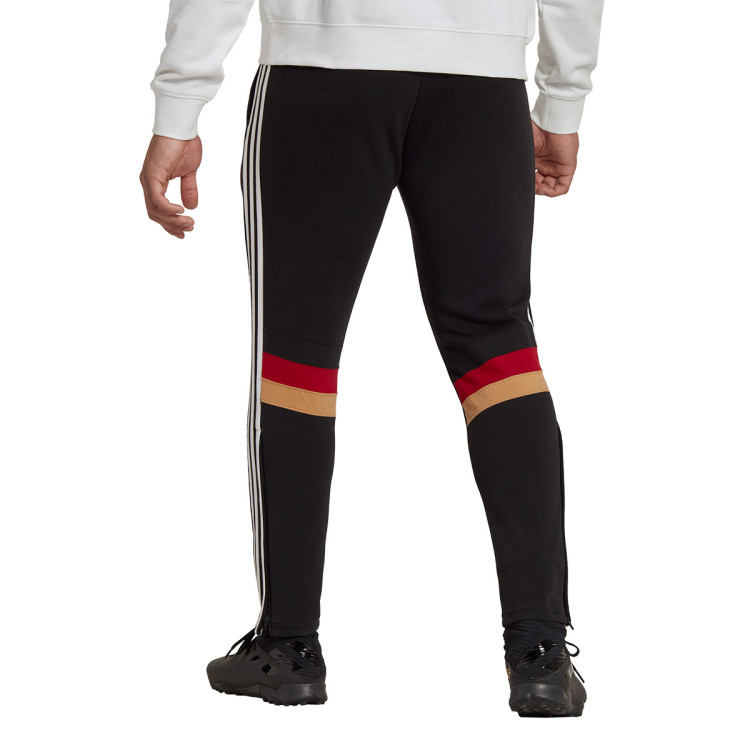 pantalon-largo-adidas-alemania-fanswear-mundial-qatar-2022-black-white-1.jpg