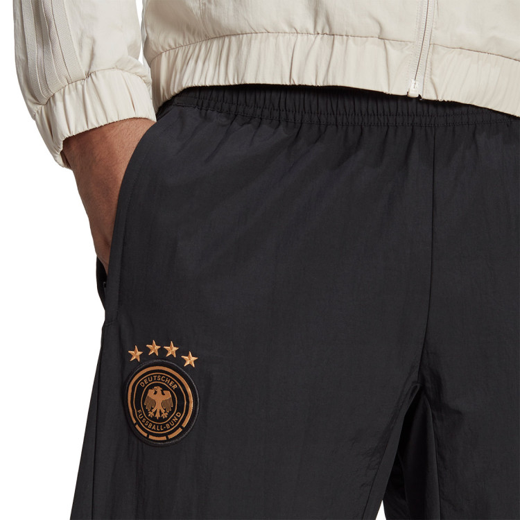 pantalon-largo-adidas-alemania-fanswear-mundial-qatar-2022-black-3.jpg