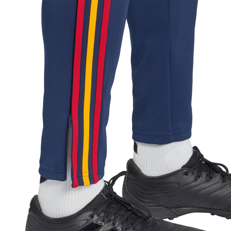 chandal-adidas-espana-training-mundial-qatar-2022-navy-blue-5.jpg