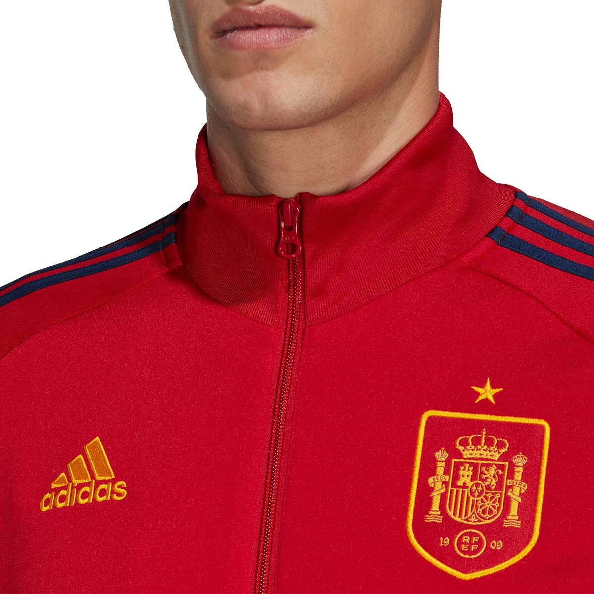 caja registradora Elegibilidad gradualmente Jacket adidas España Fanswear Mundial Qatar 2022 Power Red - Fútbol Emotion