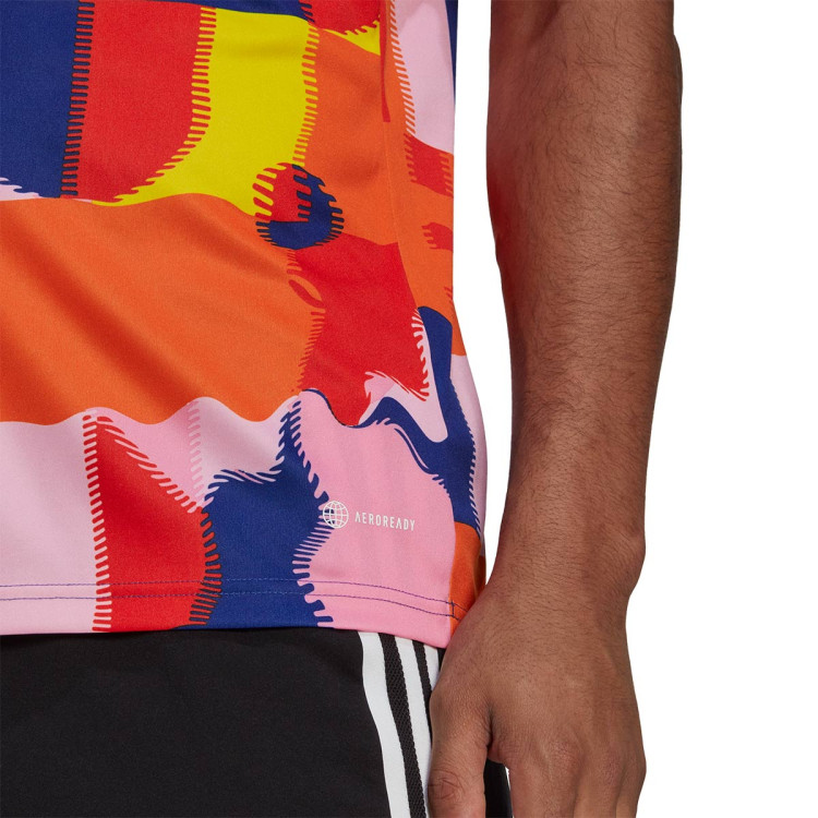 camiseta-adidas-belgica-pre-match-mundial-qatar-2022-multicolor-5.jpg