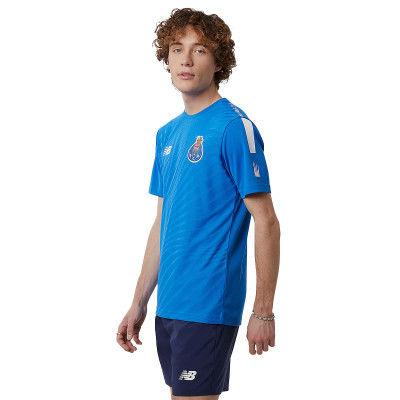 camiseta-new-balance-fc-porto-pre-match-2022-2023-blue-0.jpg