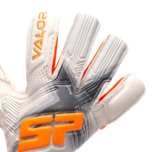 BACKHAND-1