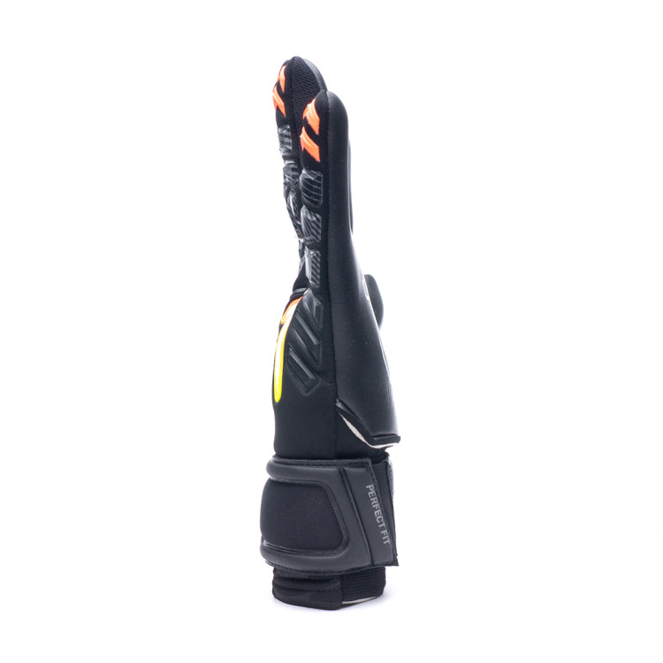 guante-rinat-the-boss-stellar-alpha-black-2.jpg