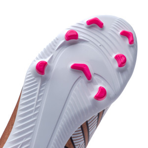 OUTSOLE-2