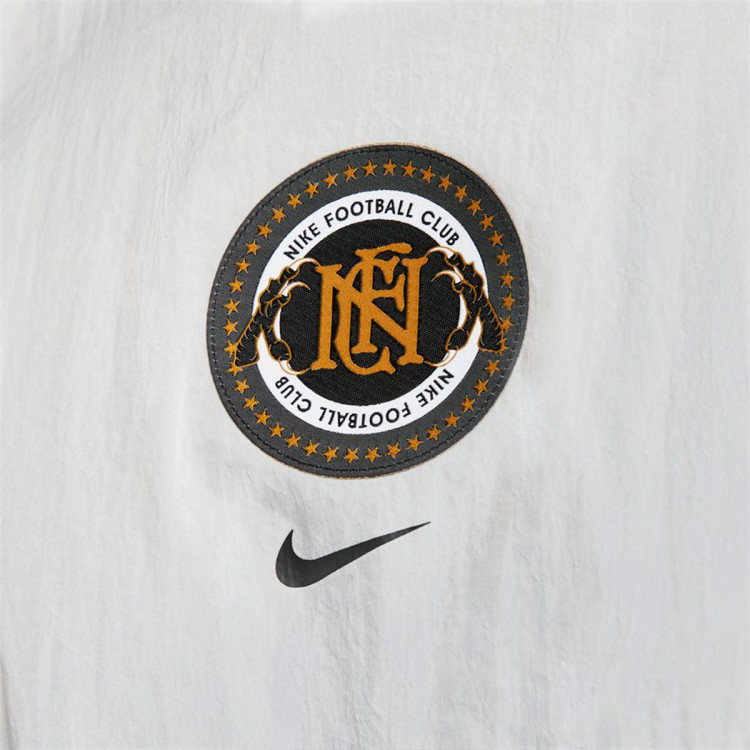 sudadera-nike-nike-fc-wc-mdlyr-crew-summit-whitegold-suedeblack-3.jpg