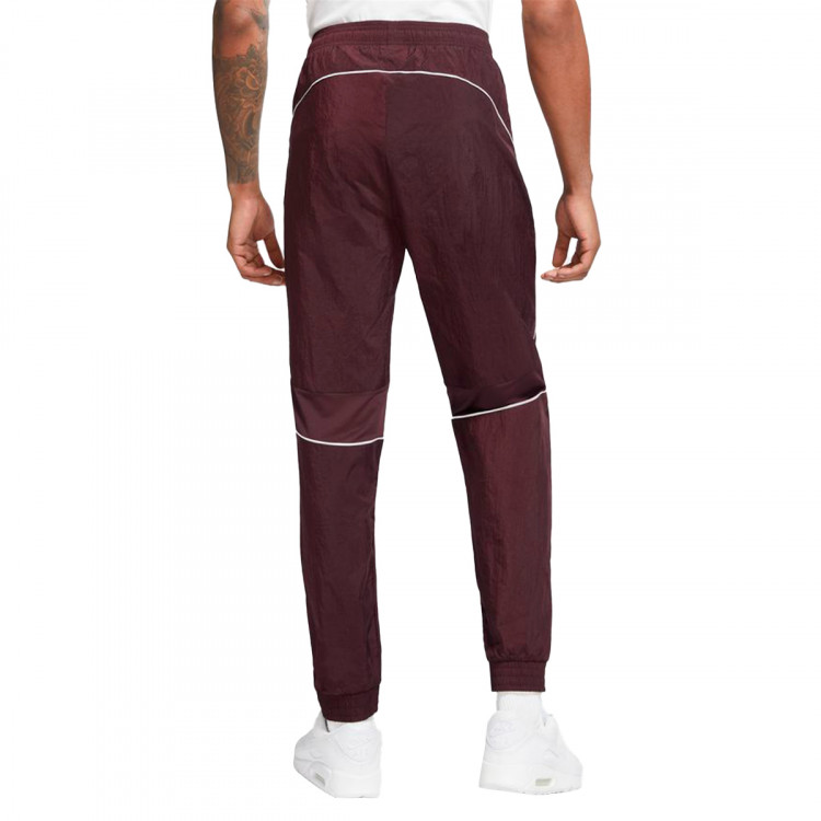 pantalon-largo-nike-nike-rpl-fc-wc-wvn-pnt-burgundy-crushsummit-whitesummit-white-1.jpg