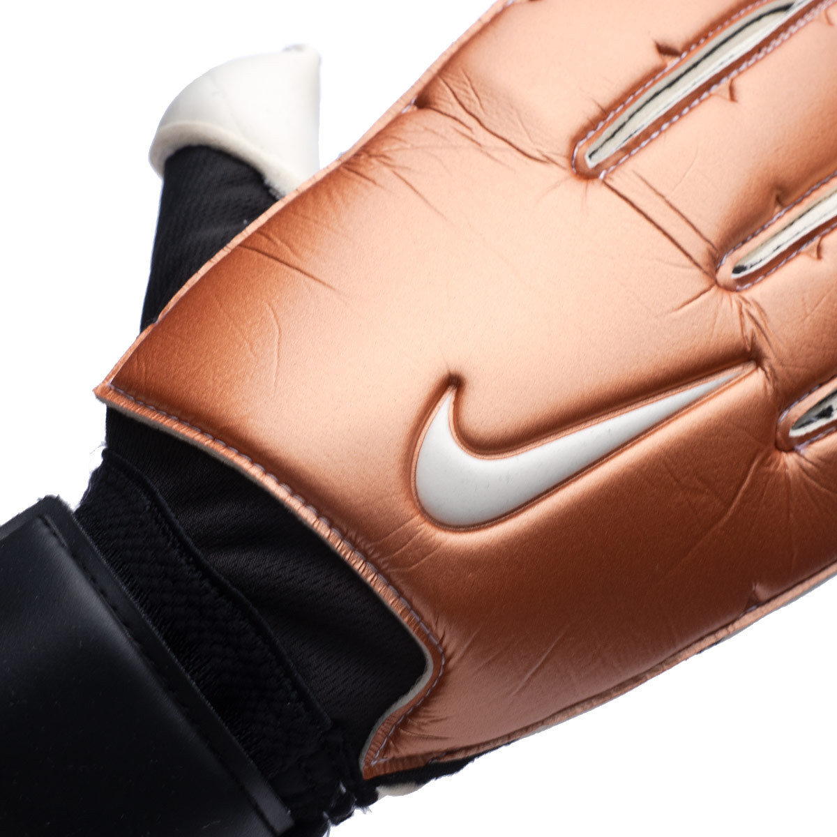 Gant Nike Gunn Cut 2022 Professionnel Metallic Copper-Black-White - Fútbol  Emotion