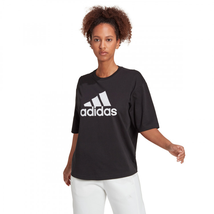 camiseta-adidas-future-icons-badge-of-sport-mujer-black-1.jpg