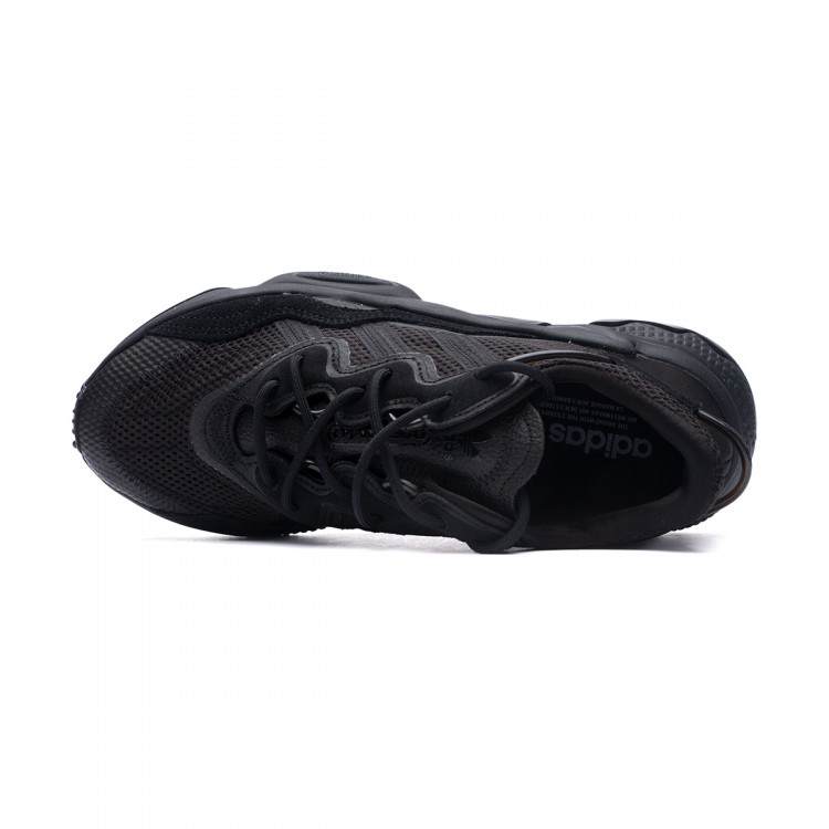 zapatilla-adidas-ozweego-core-black-core-black-grey-five-4.jpg