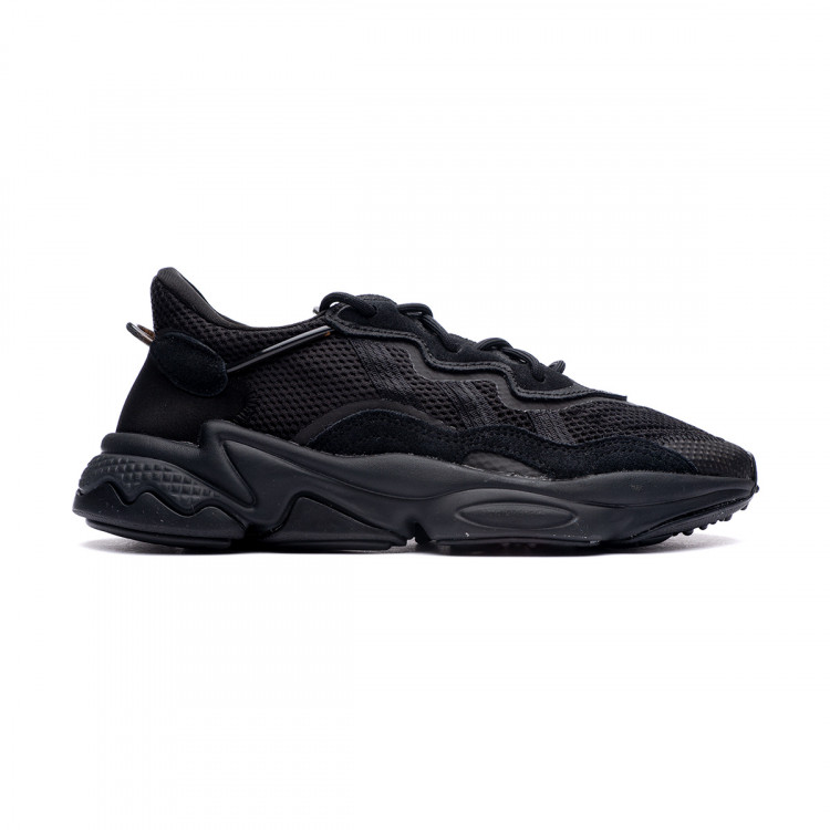 zapatilla-adidas-ozweego-nino-core-black-core-black-trace-grey-met.-1.jpg